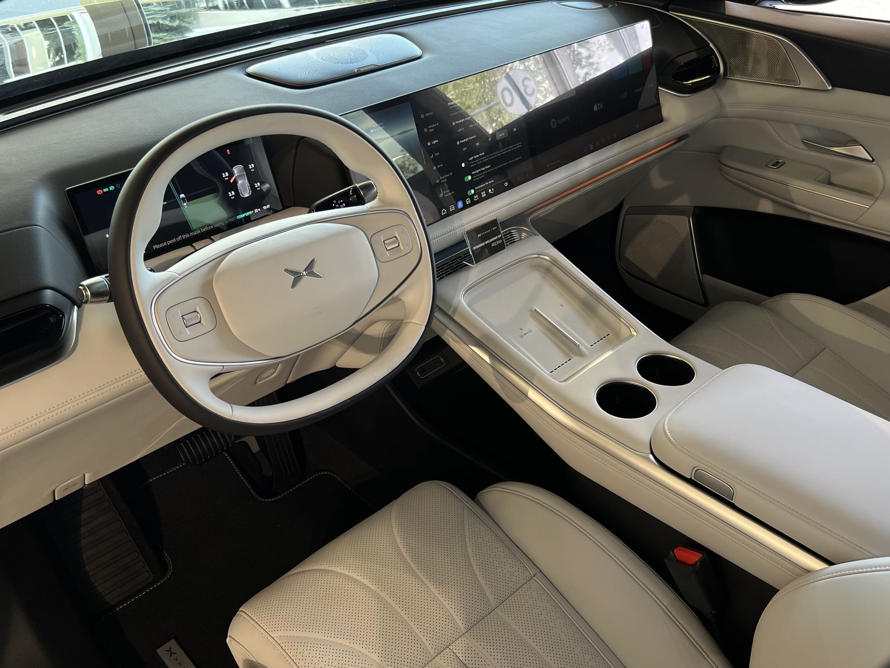 Xpeng G9