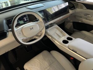 Xpeng G9